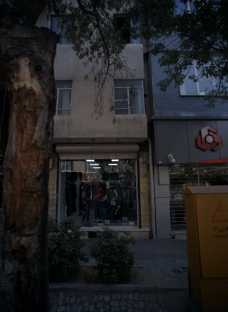 فروشگاه پوشاک مردانه