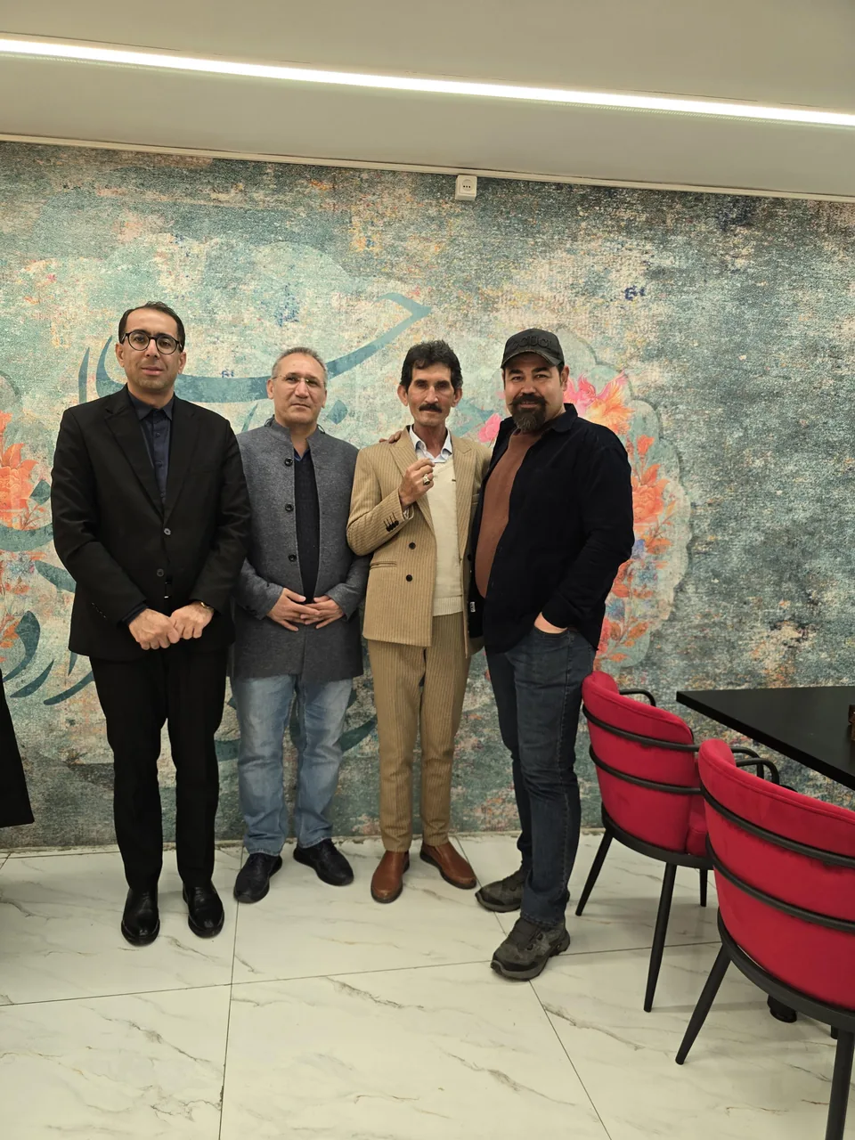 کافه فست فود شیراز برگر - تصویر 4