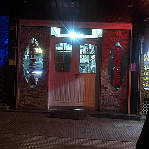 فست‌فود فلاما (Flama)