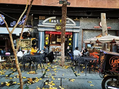 فست فود روکولا نیاوران