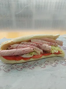 فست فود (ساندویچ ) تی تادی
