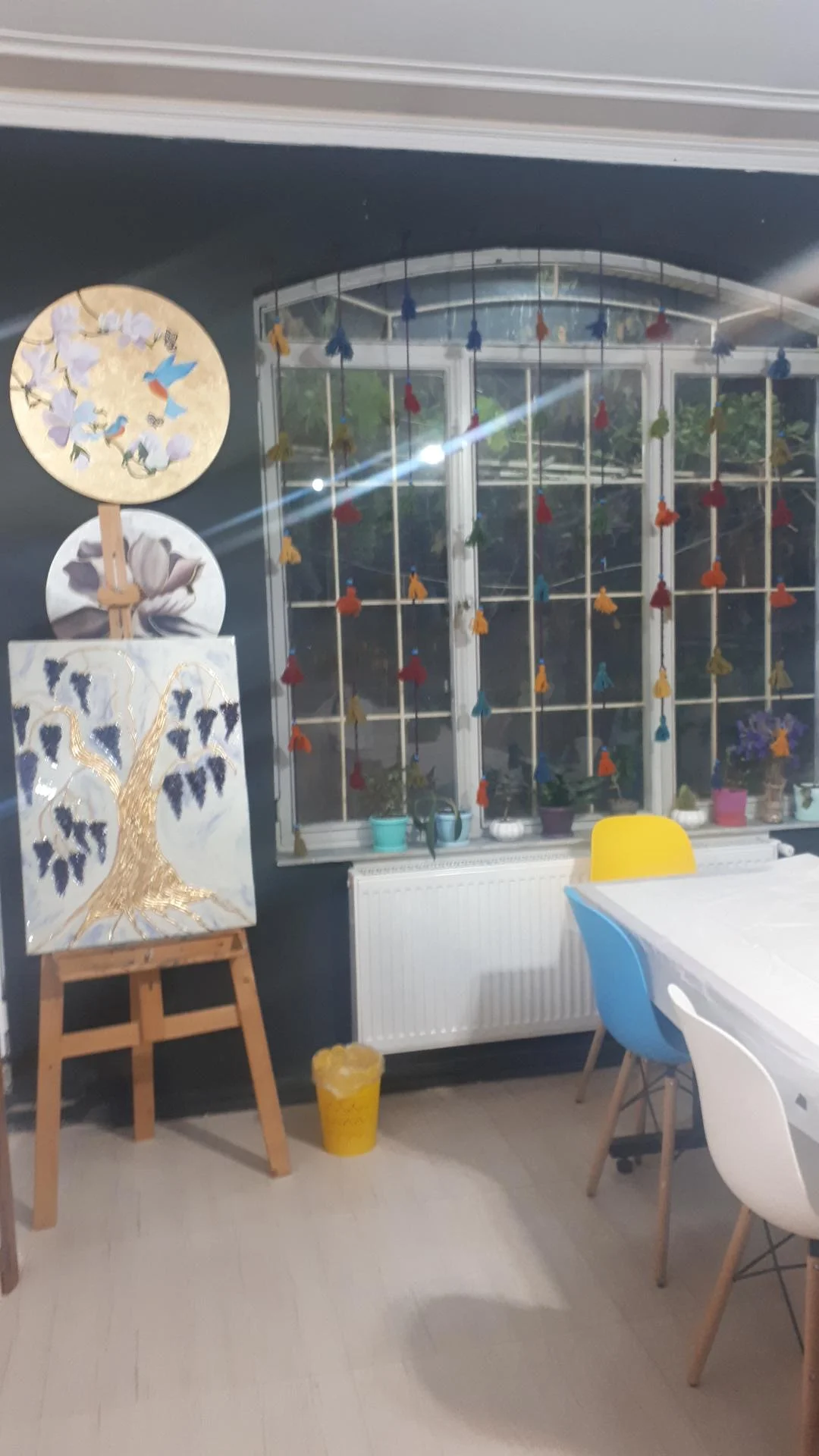 آموزشگاه نقاشی و خوشنویسی الهام امانی