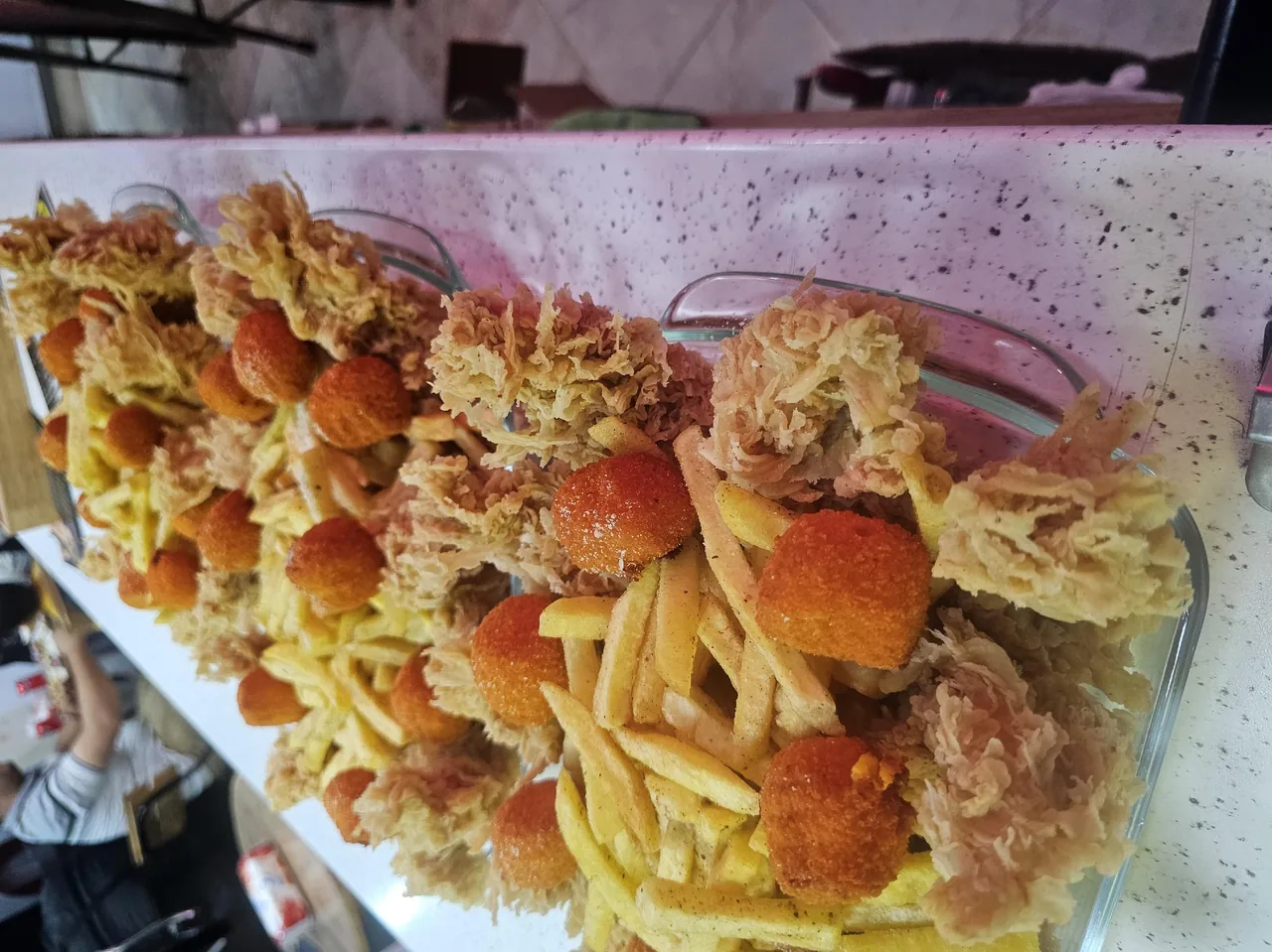 فست فود آتور - تصویر 2