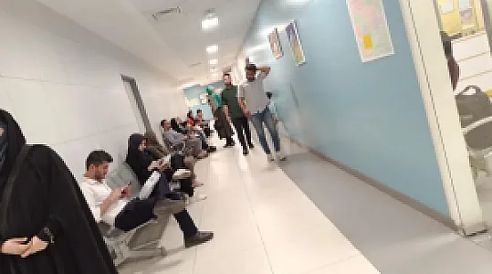 داروخانه شبانه‌روزی مرکز طبی کودکان