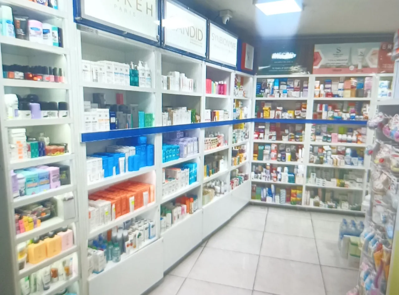 داروخانه شکوفه بیات - تصویر 3