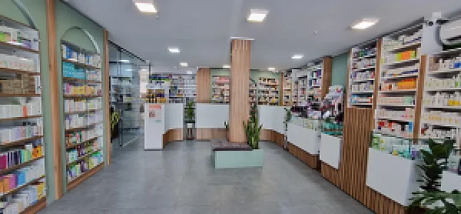 داروخانه دکتر ندا محمودی