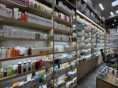 داروخانه دکتر سرورهمایون