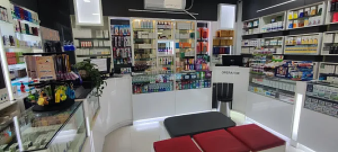 داروخانه دکتر شیدادوست (داروخانه آنلاین لاویشه)
