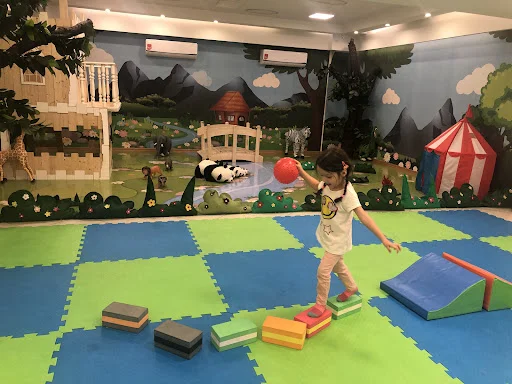 پیش دبستانی رویان