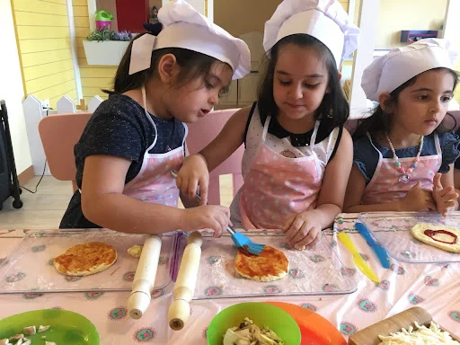 پیش دبستانی رویان