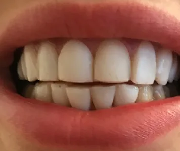 کلینیک تخصصی ایمپلنت و زیبایی دکتر علی سجودی