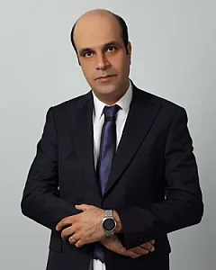 دکتر فرشاد نامداری