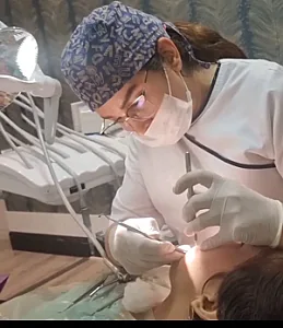 کلینیک دندان پزشکی دکتر یگانه