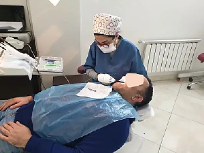 کلینیک دندانپزشکی و زیبایی دکتر ملک