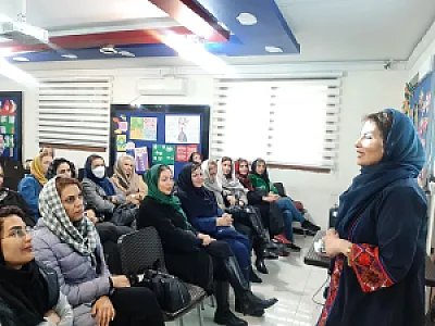 بهترین دکتر روانشناس" مینا صفرزاده"