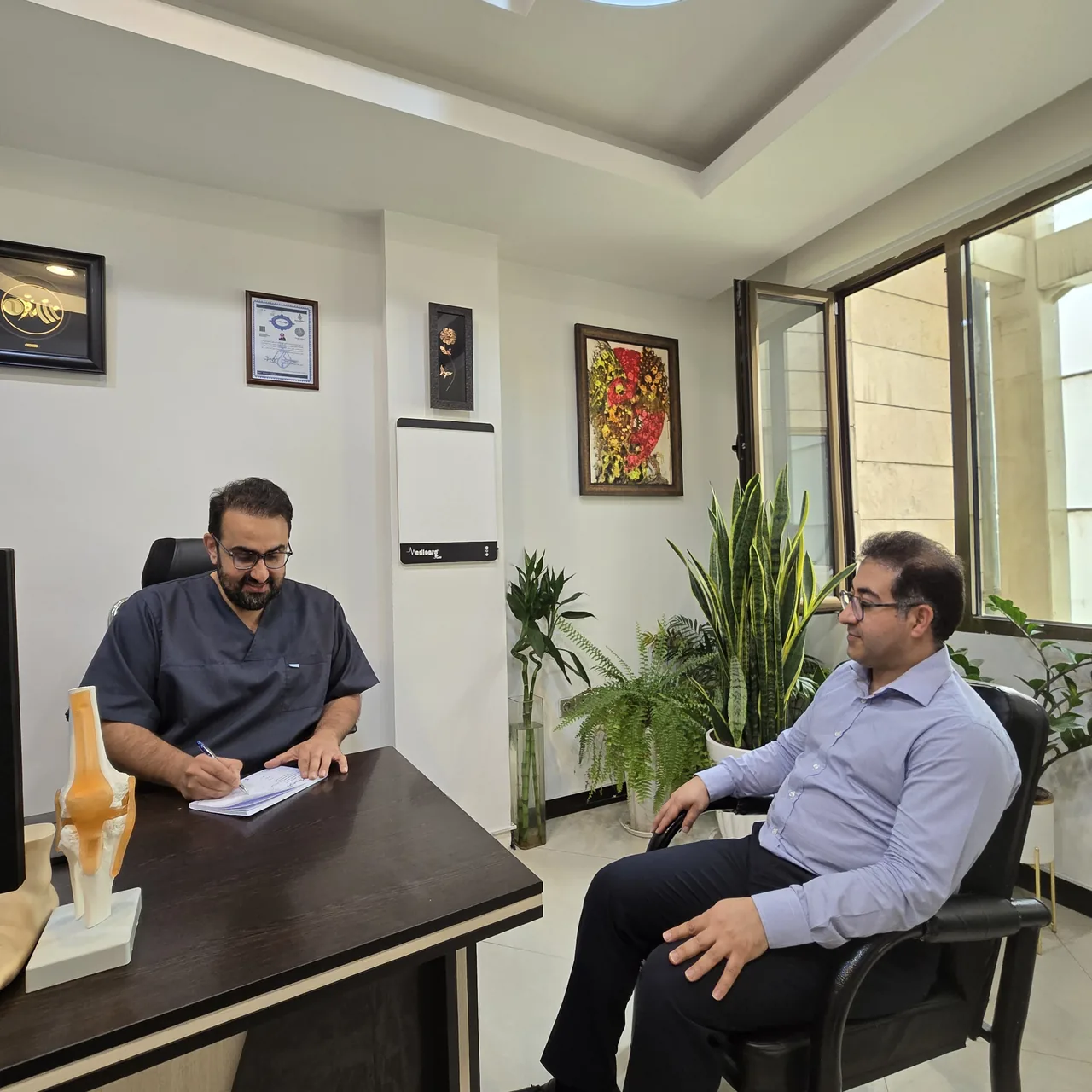 ارتوپدی دکتر احمدرضا میربلوک - تصویر 3