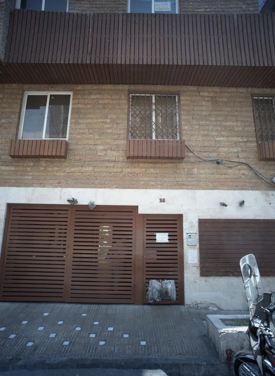 دکتر آزیتا قبادی