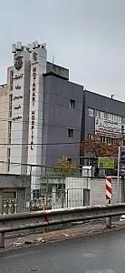 دکتر رضا وقردوست(بیمارستان شهید مطهری)