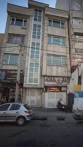 دکتر امید طهماسبی