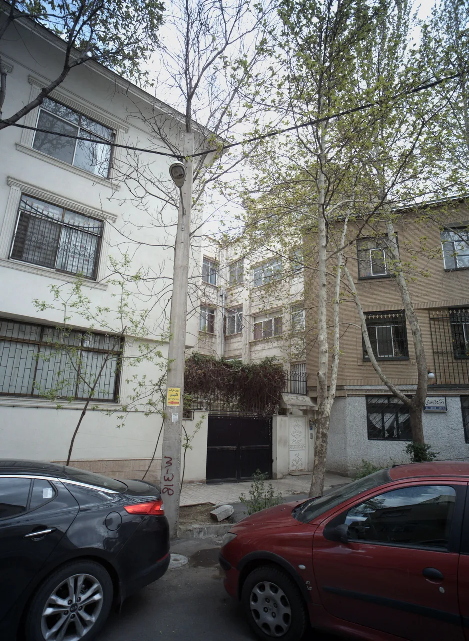 دکتر زهرا زاهدی