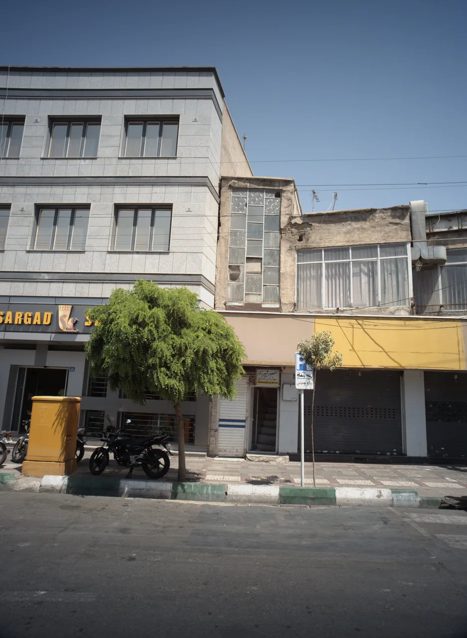 مطب منصور شیرزاد