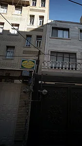 دکتر مژده کاردانی