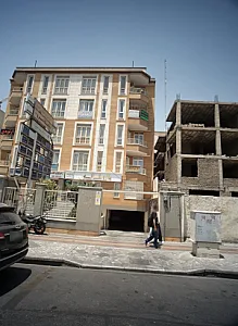 دکتر پریوش توافقی