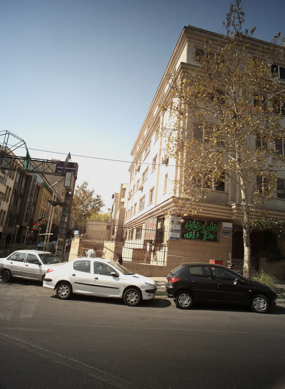دکتر مهدی شادمانی
