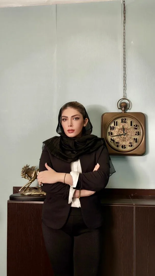 دکتر نوشین لقمانی وکیل پایه یک دادگستری - تصویر 3
