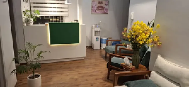 مرکز لیزر  و مطب زیبایی آرو