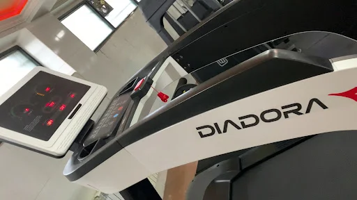 باشگاه بدنسازی مهتاب (ویژه بانوان) - باشگاه ورزشی بانوان در تبریز