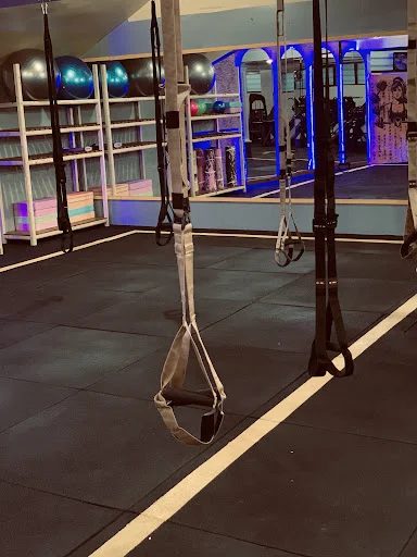 باشگاه بدنسازی مهتاب (ویژه بانوان) - باشگاه ورزشی بانوان در تبریز