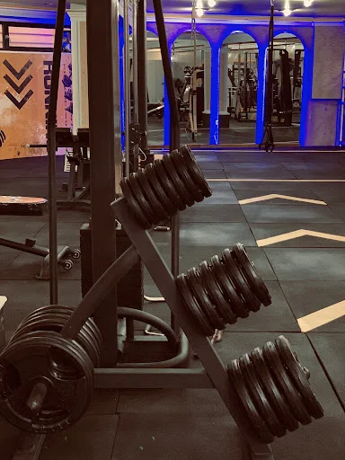 باشگاه بدنسازی مهتاب (ویژه بانوان) - باشگاه ورزشی بانوان در تبریز