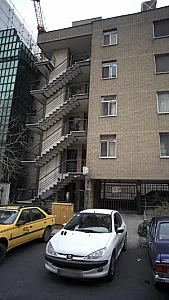 دکتر علی زندی