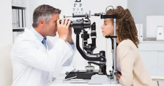 مطب چشم پزشکی دکتر احسان زارع خفری