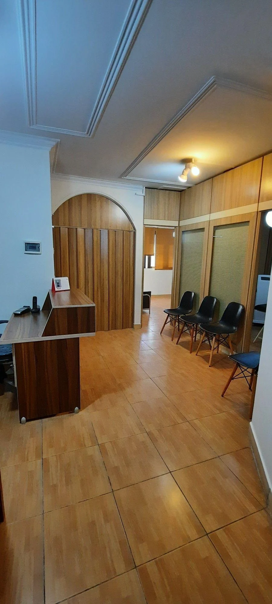 دکتر نسترن عزیززاده - تصویر 2