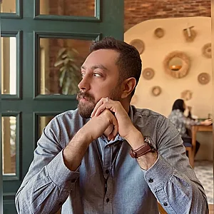 دکتر محمد حاجی ربیع