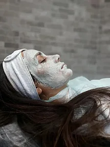 مطب زیبایی پاکسازی و فیشال تخصصی پوست