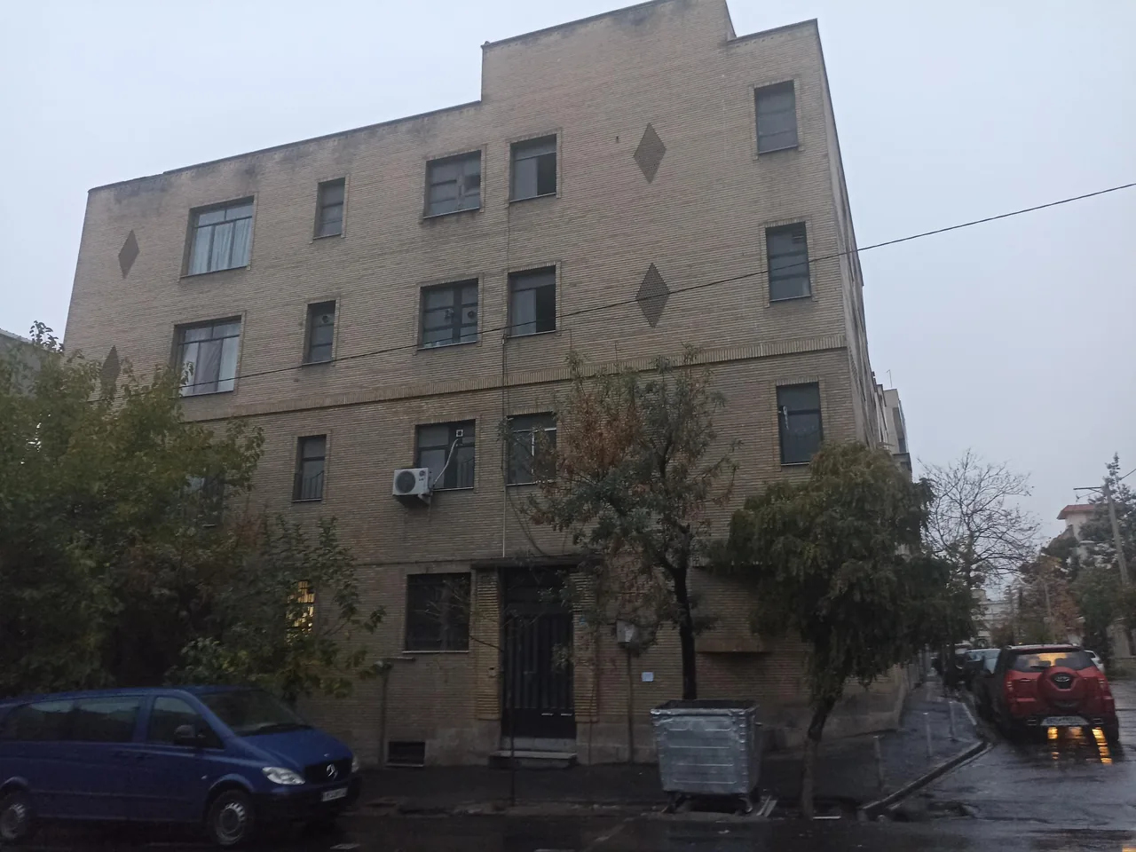 مطب دکتر آنتاسیان