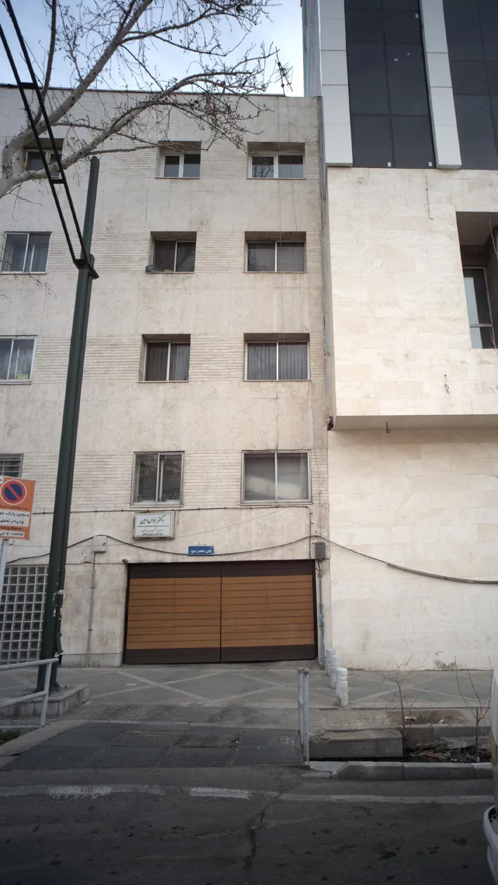 دکتر عباس امین