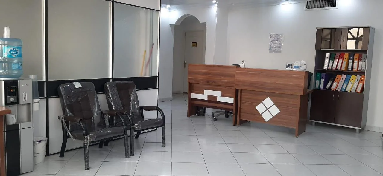 دکتر کامیلا افتخاری  Dr Kamila Eftekhari