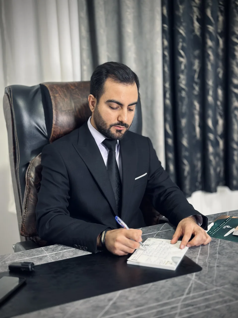 کلینیک زیبایی و لیزر دکتر میلاد گندمی - تصویر 3