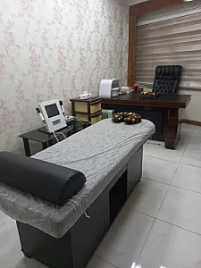 مطب دکتر بهارک ثابت پوست و زیبایی