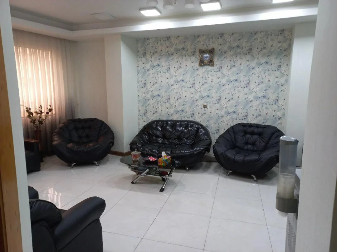 مطب دکتر بهارک ثابت پوست و زیبایی - تصویر 3