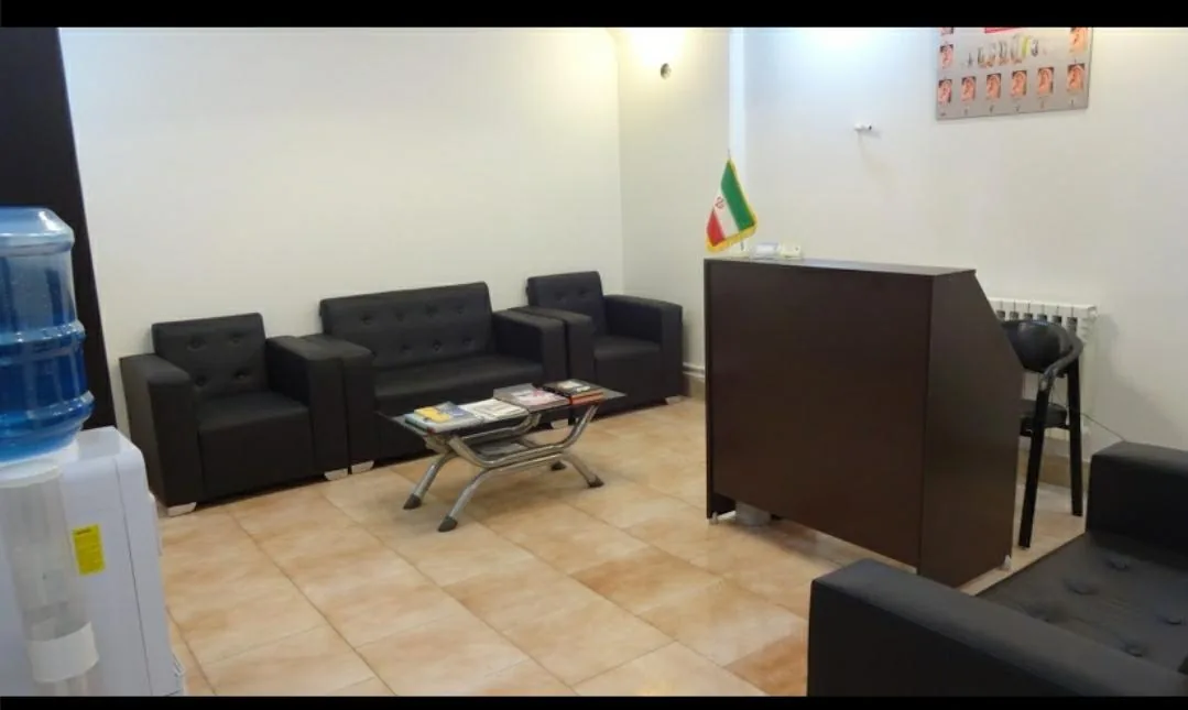 دکتر فرزانه برزگر