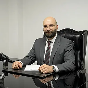 مطب دکترعلی یمینی