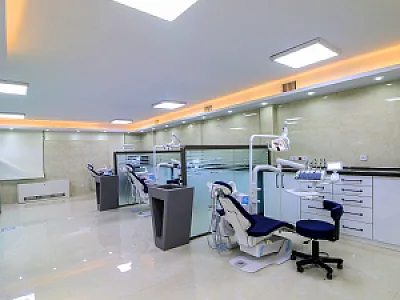 کلینیک دندانپزشکی دکتر آیت