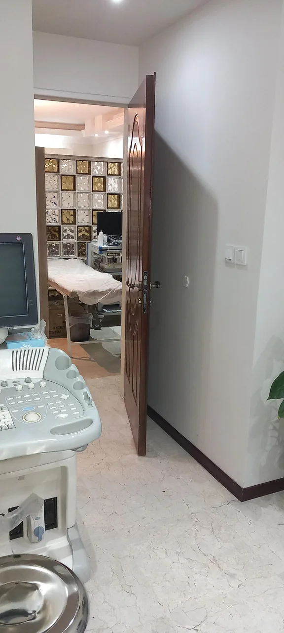 مطب دکتر پرستو وثوقی