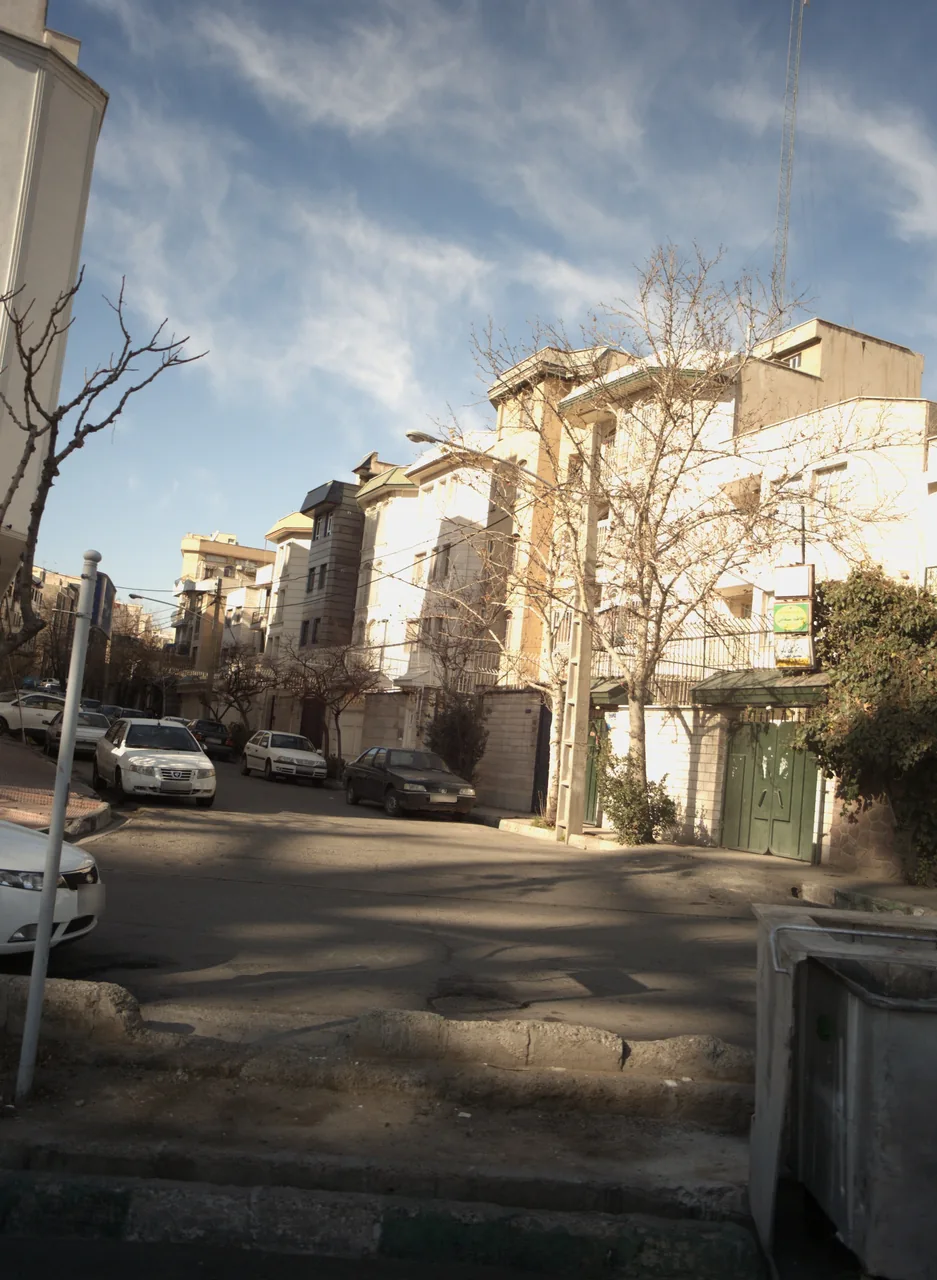 دکتر حسین کریمی