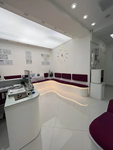 دکتر گل‌وش زعفری نوبری - دندانپزشکی در تبریز